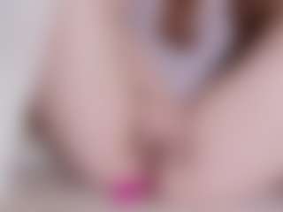 EllaSwert's Live Sex Cam Show