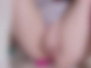 EllaSwert's Live Sex Cam Show