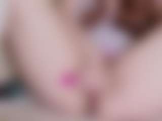 EllaSwert's Live Sex Cam Show