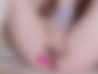 EllaSwert's Live Sex Cam Show