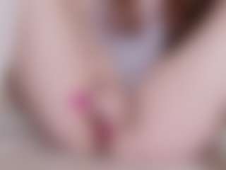 EllaSwert's Live Sex Cam Show