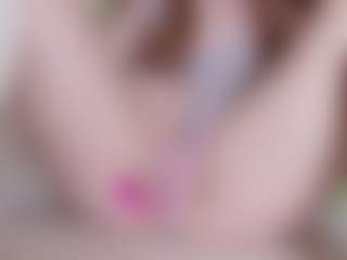 EllaSwert's Live Sex Cam Show