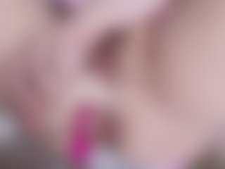 Live cam show with EllaSwert - Sexwebcam on livesuperchat.net