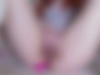 EllaSwert's Live Sex Cam Show