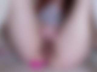 EllaSwert's Live Sex Cam Show