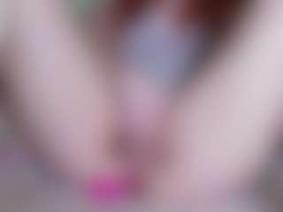 EllaSwert's Live Sex Cam Show
