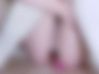 EllaSwert's Live Sex Cam Show