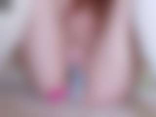 EllaSwert's Live Sex Cam Show