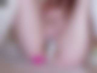 Live cam show with EllaSwert - Average on live.xbliss.ai