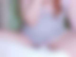 EllaSwert's Live Sex Cam Show