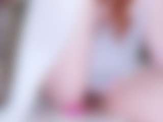 EllaSwert's Live Sex Cam Show
