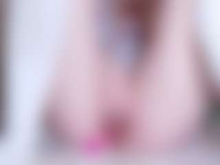 EllaSwert's Live Sex Cam Show