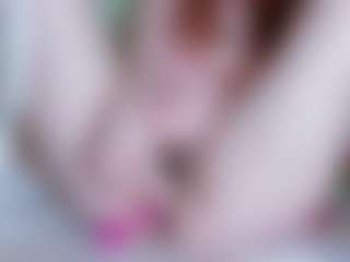 Live cam show with EllaSwert - Smoking on Dare Cams