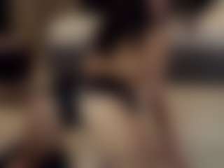 SeniseMorel's Live Sex Cam Show