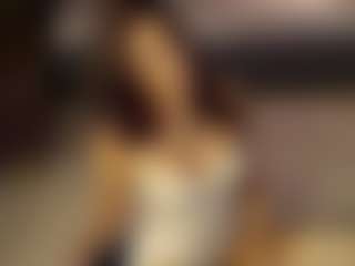 SeniseMorel's Live Sex Cam Show