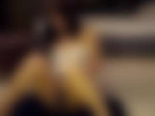 SeniseMorel's Live Sex Cam Show