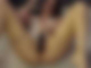 SeniseMorel's Live Sex Cam Show