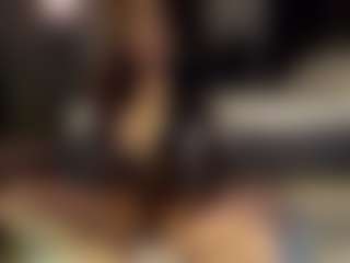 SeniseMorel's Live Sex Cam Show