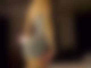 SeniseMorel's Live Sex Cam Show