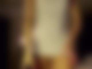 SeniseMorel's Live Sex Cam Show