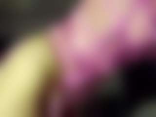 SeniseMorel's Live Sex Cam Show