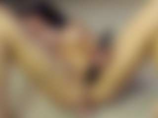 SeniseMorel's Live Sex Cam Show