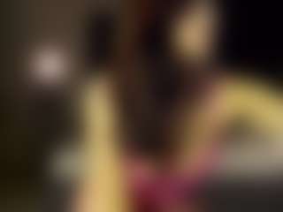 SeniseMorel's Live Sex Cam Show