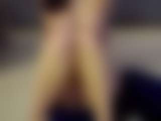 SeniseMorel's Live Sex Cam Show