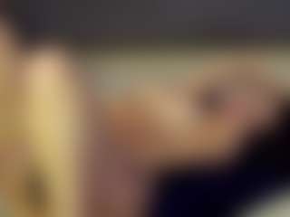 SeniseMorel's Live Sex Cam Show