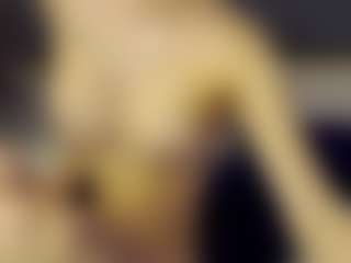 SeniseMorel's Live Sex Cam Show