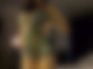 SeniseMorel's Live Sex Cam Show