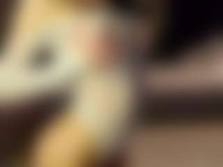 Live cam show with SeniseMorel - Strip Toys on Cam Slut
