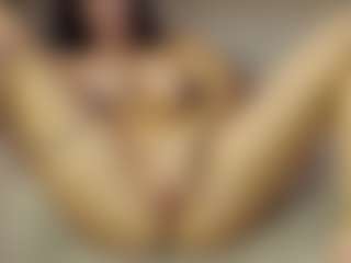 SeniseMorel's Live Sex Cam Show