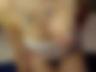 SeniseMorel's Live Sex Cam Show