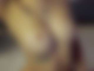 SeniseMorel's Live Sex Cam Show