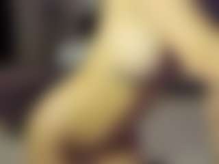 SeniseMorel's Live Sex Cam Show