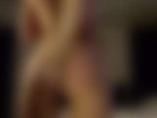 SeniseMorel's Live Sex Cam Show