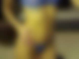 Live cam show with SeniseMorel - Small Ass on Camsoda