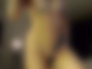 SeniseMorel's Live Sex Cam Show