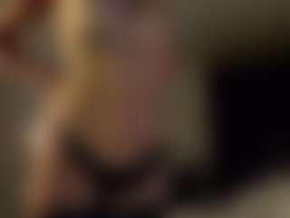 SeniseMorel's Live Sex Cam Show