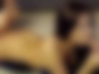 SeniseMorel's Live Sex Cam Show