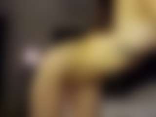 SeniseMorel's Live Sex Cam Show