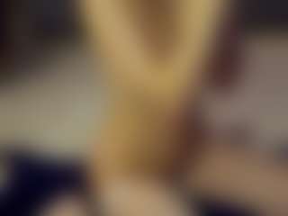 SeniseMorel's Live Sex Cam Show