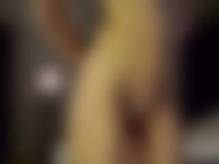 SeniseMorel's Live Sex Cam Show