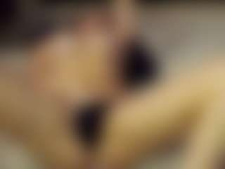 SeniseMorel's Live Sex Cam Show