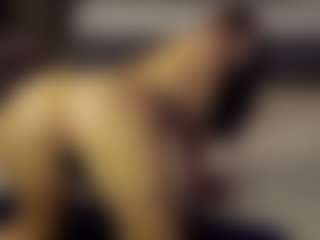 SeniseMorel's Live Sex Cam Show