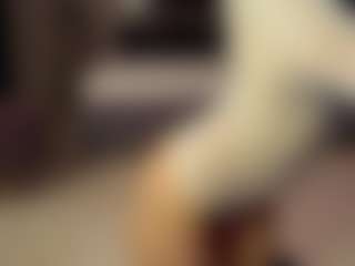 Live cam show with SeniseMorel - Big Ass on SinfulBabes