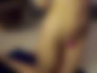 SeniseMorel's Live Sex Cam Show