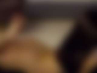 SeniseMorel's Live Sex Cam Show