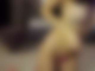 SeniseMorel's Live Sex Cam Show